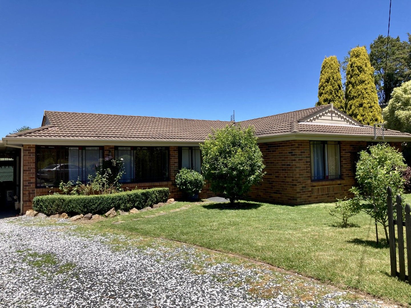 4 bedrooms House in 16 Australia Avenue NEW BERRIMA NSW, 2577