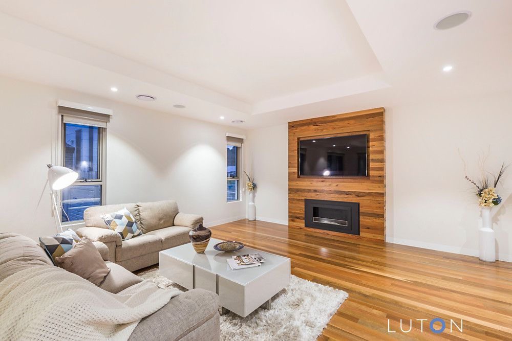 130 Langtree Crescent, Crace ACT 2911, Image 2
