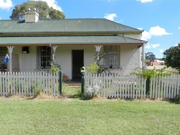 237 Comur Street, Yass NSW 2582