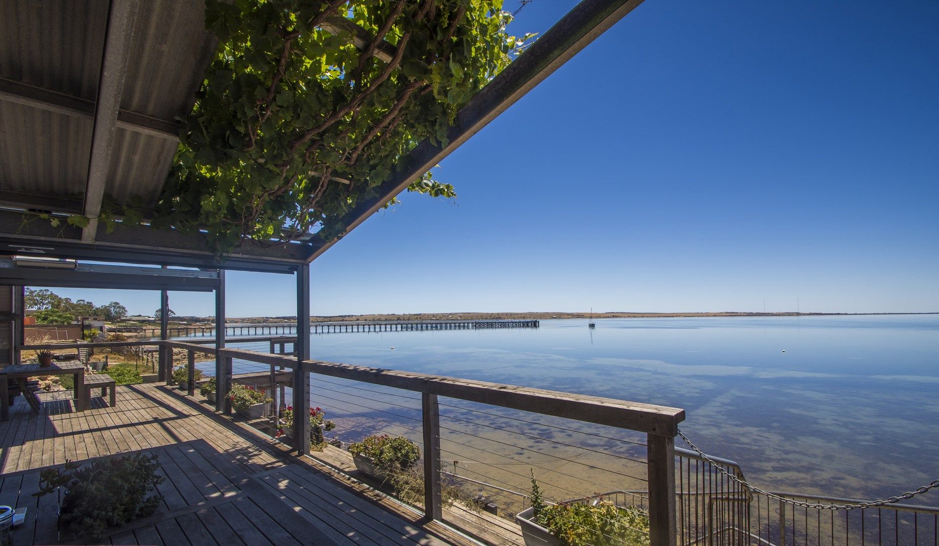 Nereus 2/10 Alfred Terrace, Streaky Bay SA 5680 Apartment For Rent