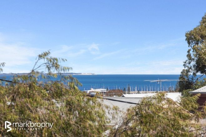 Picture of 4 Kellow Place, FREMANTLE WA 6160