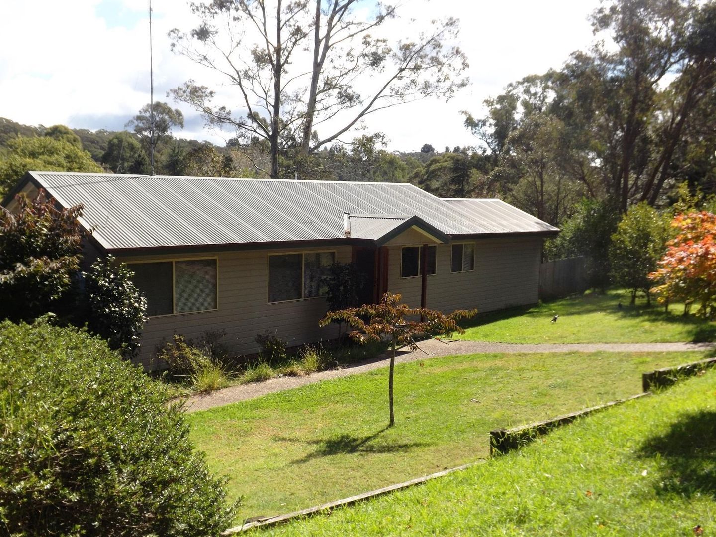 12 Willow Park Avenue, Leura Property History & Address Research Domain