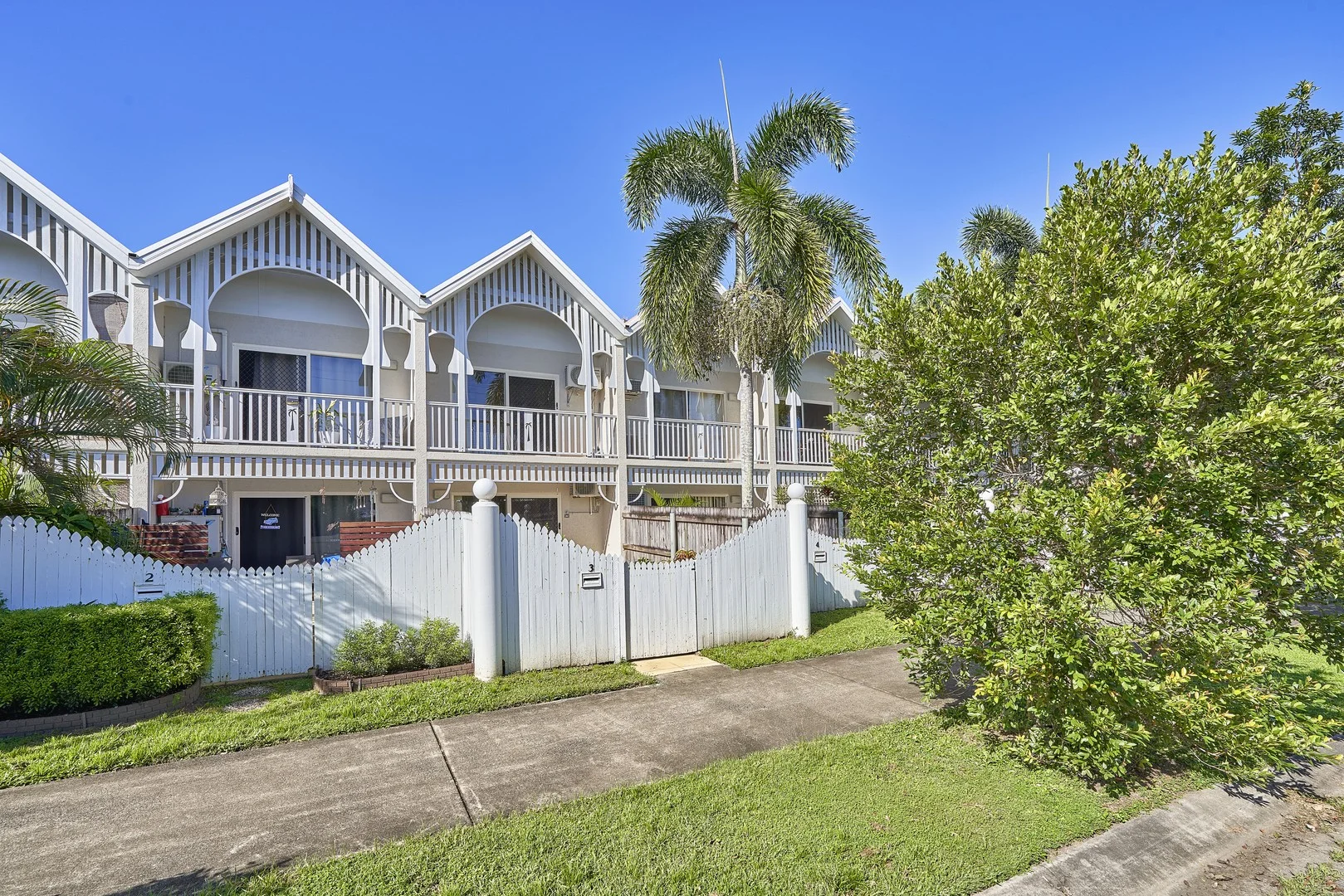 3/35 Rutherford Street, Yorkeys Knob QLD 4878