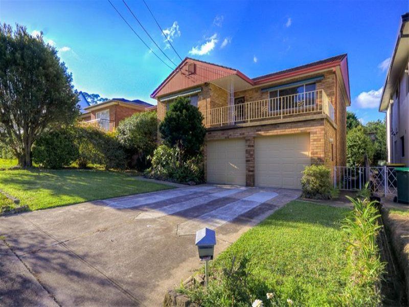 4 bedrooms House in 8 Koorong Street MARSFIELD NSW, 2122