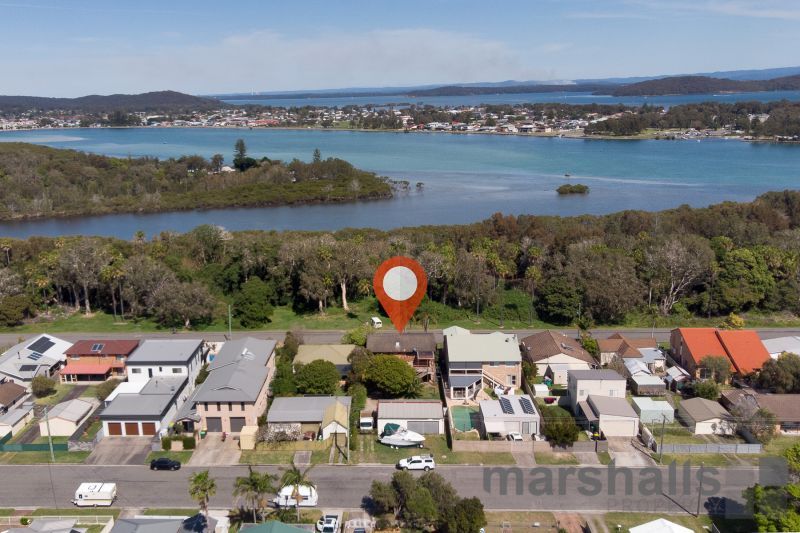 72 Lakeview Parade, Pelican NSW 2281, Image 0