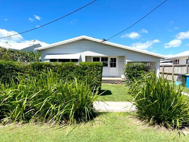 4 bedrooms House in 128 Burnet Street BALLINA NSW, 2478