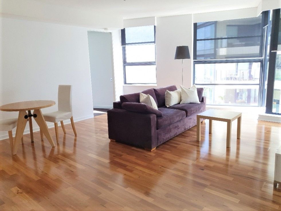 1 bedrooms Apartment / Unit / Flat in 2105/30 Glen Street MILSONS POINT NSW, 2061