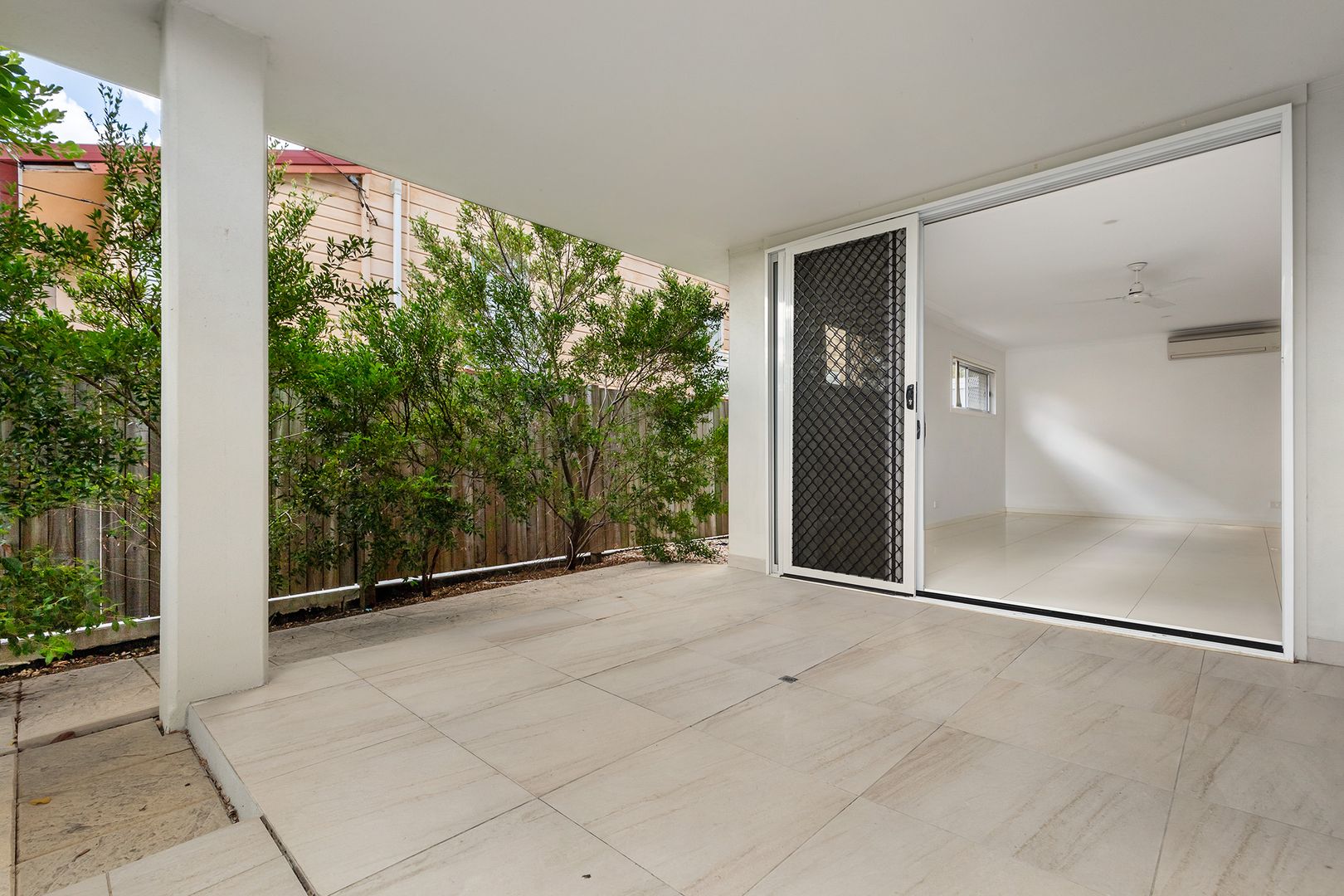 5/275 Cornwall Street, Greenslopes QLD 4120, Image 2