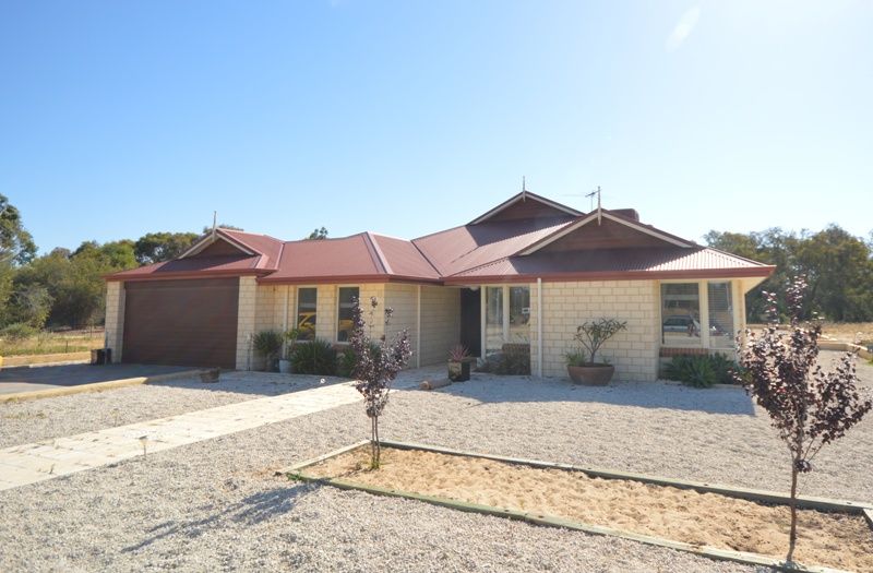 45 Big Lake View, Barragup WA 6209, Image 0