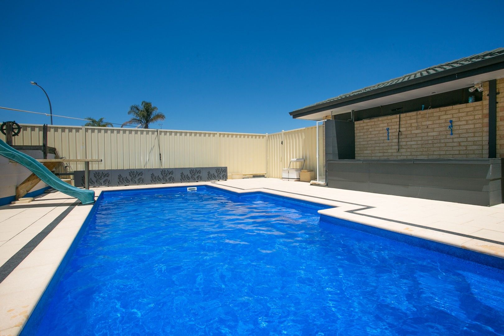 3 bedrooms House in 1 Funday Court BALLAJURA WA, 6066