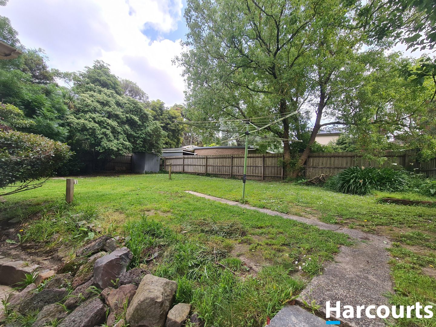 7 Shane Cres, Croydon South VIC 3136 House For Rent 450 Domain