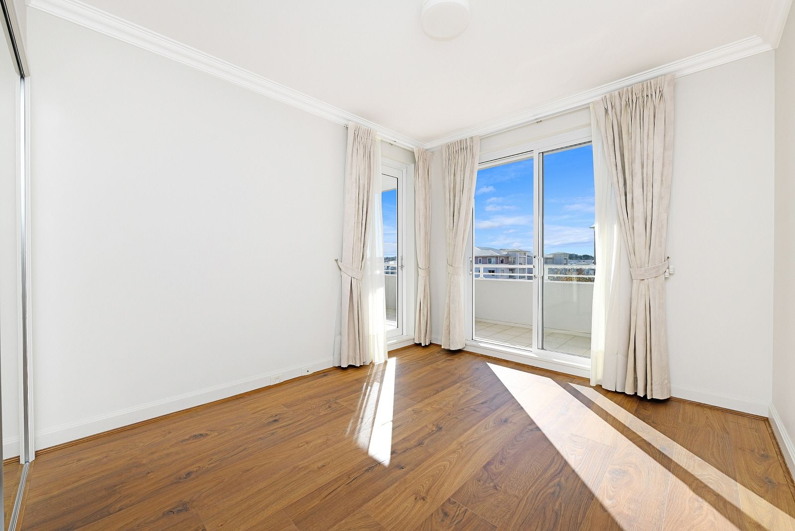 37/17 Orchards Avenue, Breakfast Point NSW 2137, Image 2