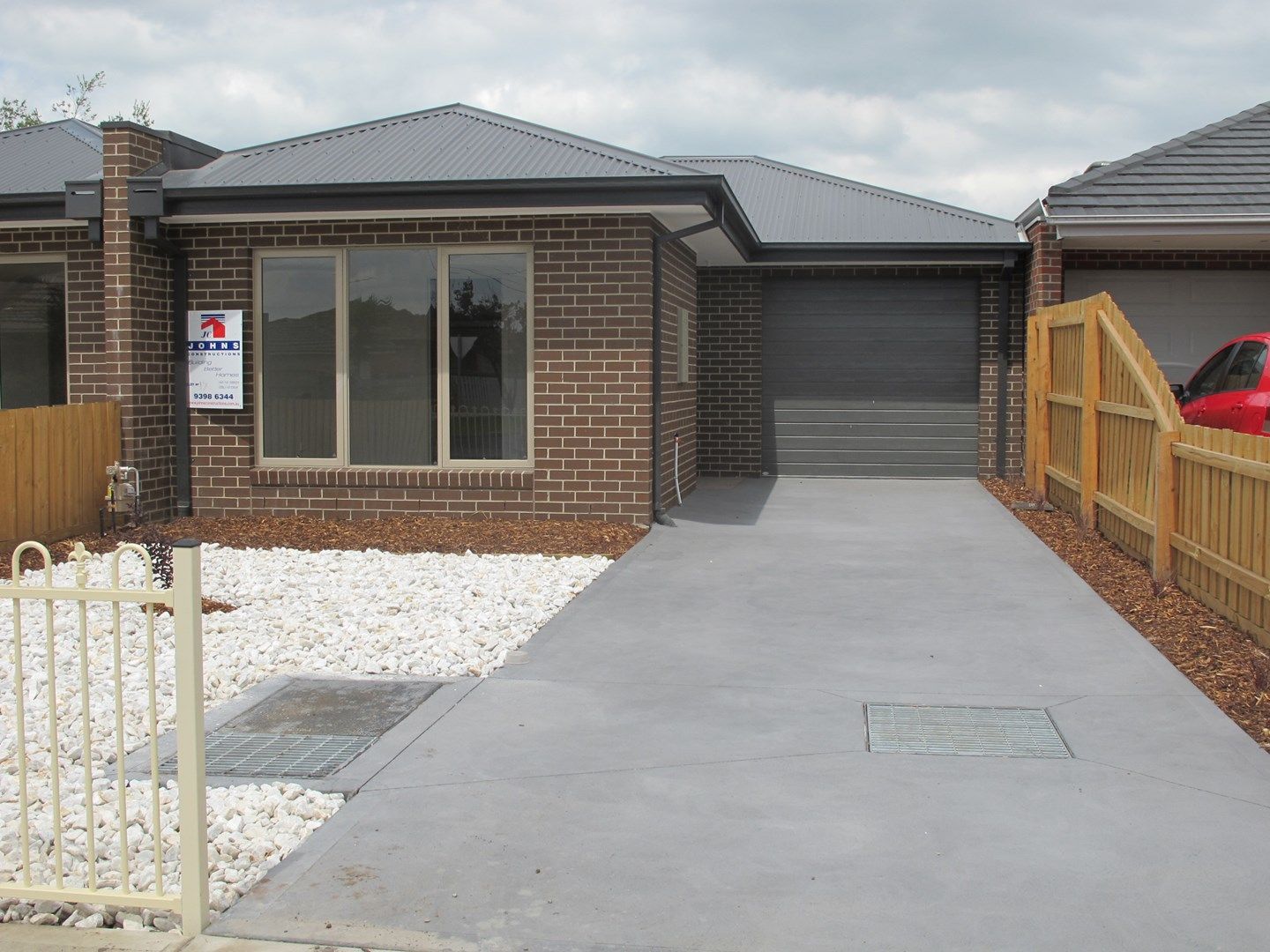 2 bedrooms Apartment / Unit / Flat in 2/17 Murphy Street ALTONA NORTH VIC, 3025