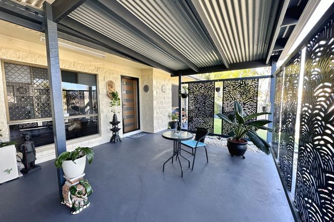 Picture of 2/10 Pleasant Avenue, TANNUM SANDS QLD 4680