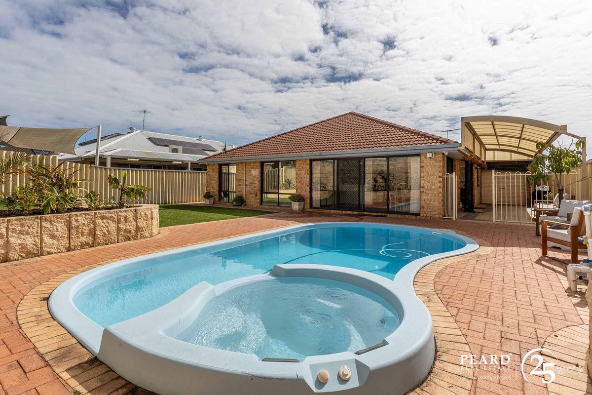 2 Brewis Court, Heathridge WA 6027, Image 2