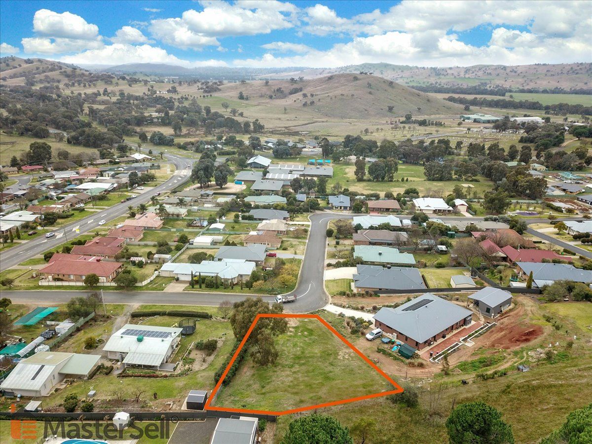 3 Lawson Street, Gundagai NSW 2722, Image 0