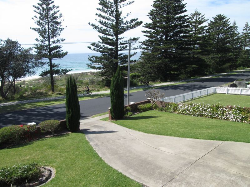 125 Tuross Boulevarde, Tuross Head NSW 2537, Image 1