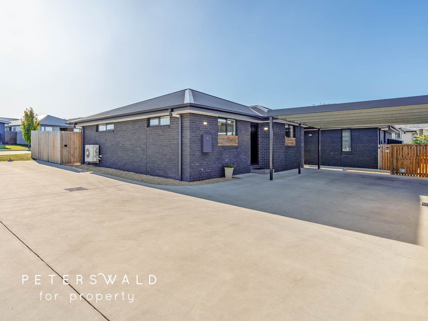 1/12 Banksfield Street, Rokeby TAS 7019, Image 0