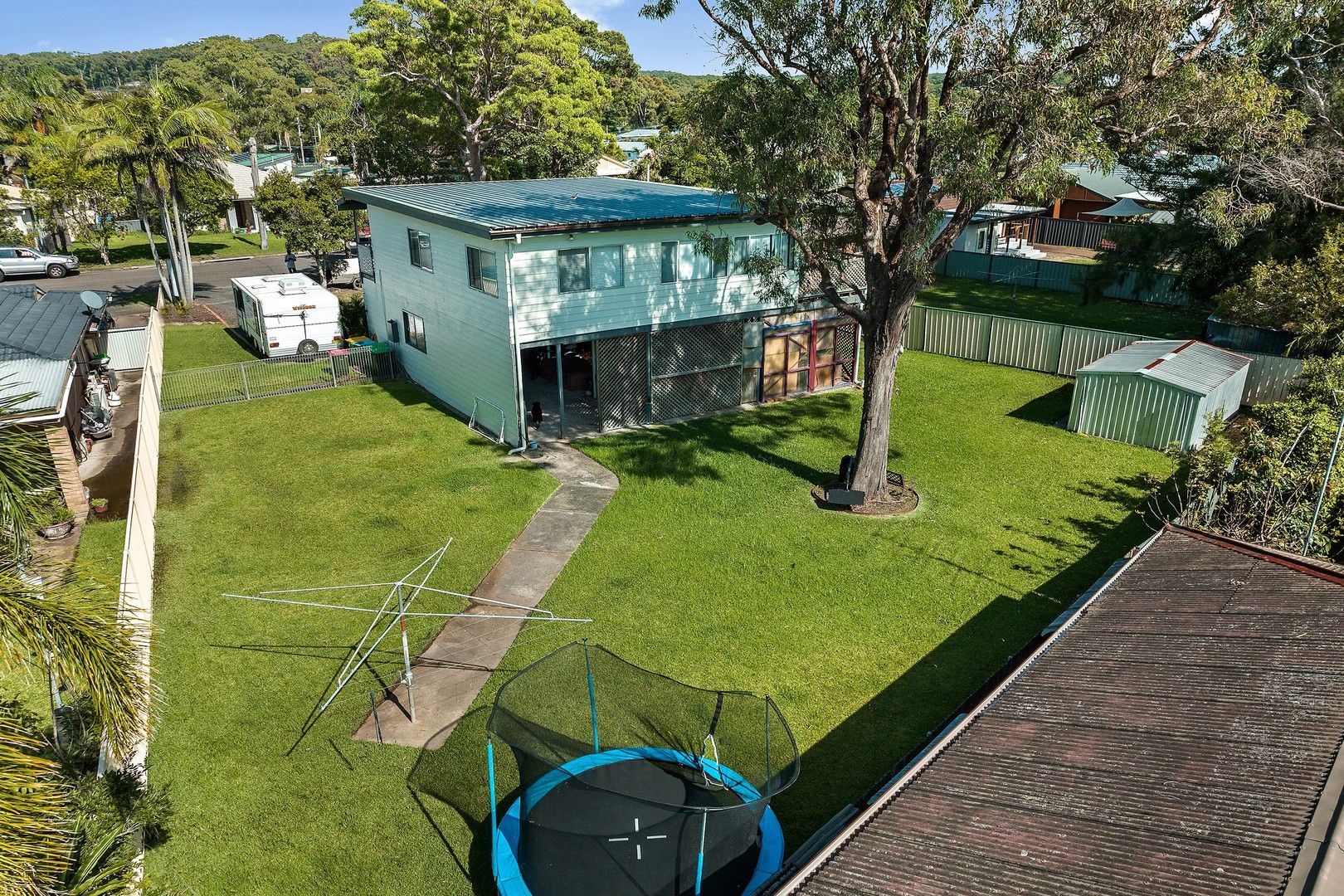 31 Laguna Parade, Berkeley Vale NSW 2261, Image 0