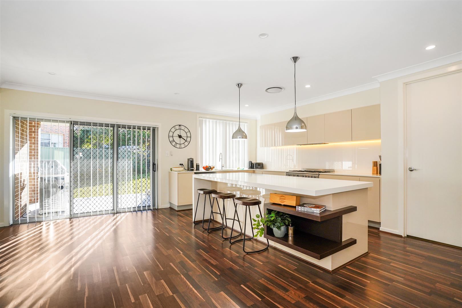 19 Byrne Boulevard, Marayong NSW 2148, Image 2