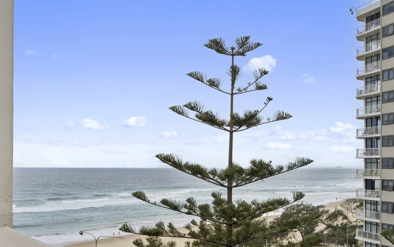 27/114 The Esplanade, Surfers Paradise QLD 4217