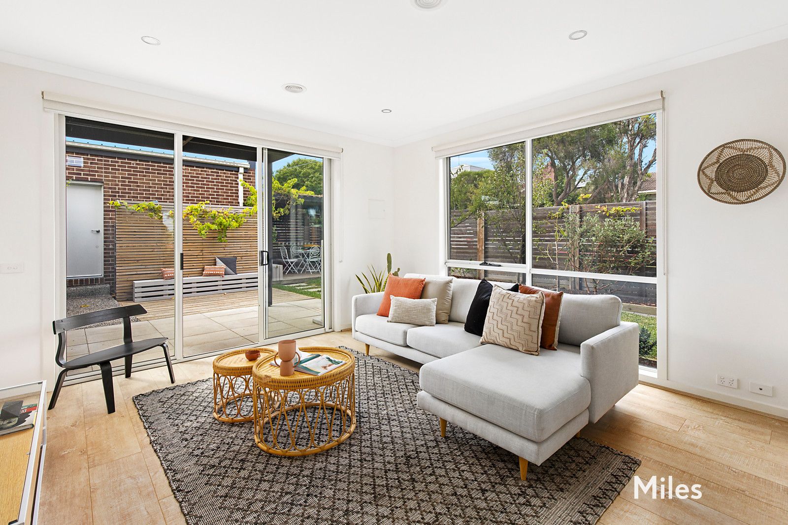 2 Heffernan Walk, Heidelberg Heights VIC 3081, Image 1