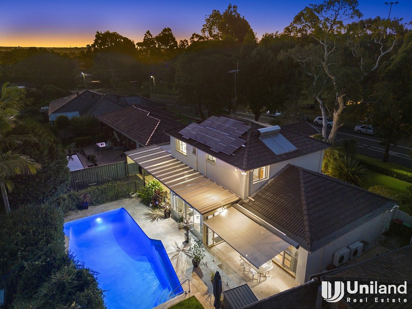 5 bedrooms House in 94 Baulkham Hills Road BAULKHAM HILLS NSW, 2153