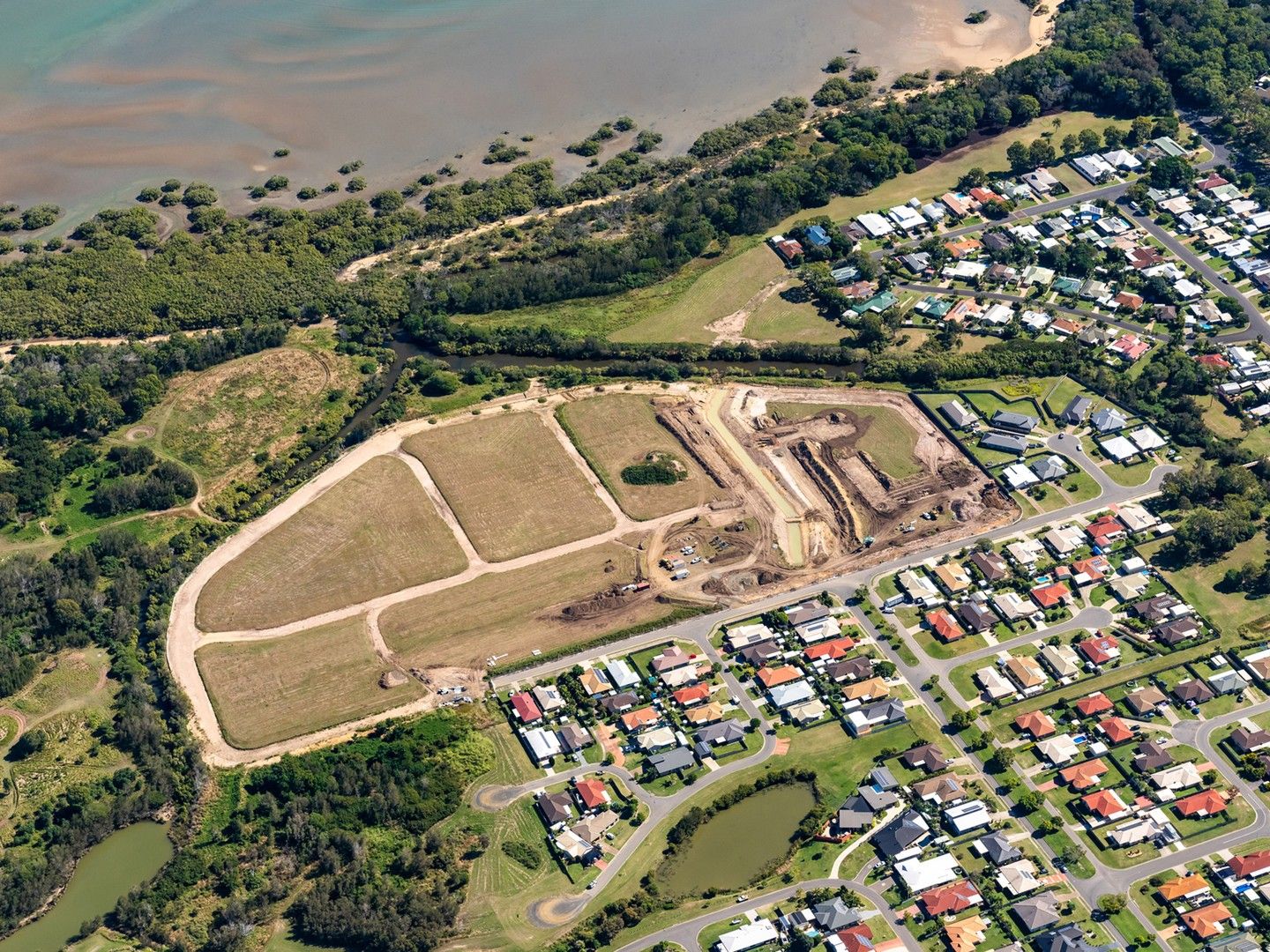 Vacant land in , POINT VERNON QLD, 4655