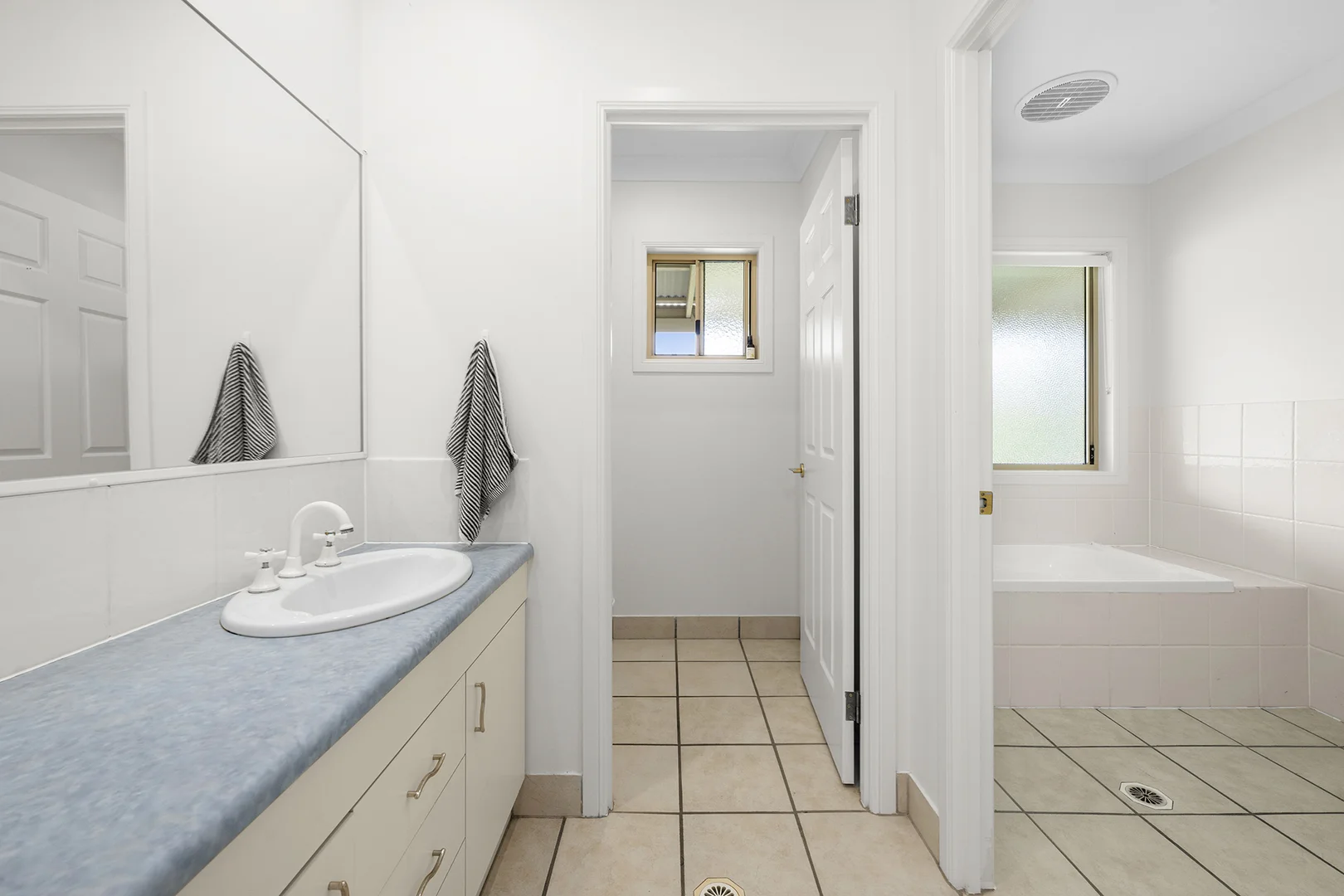 Additional image 18 of 110 Gladrose Crescent, Wongawallan QLD 4210