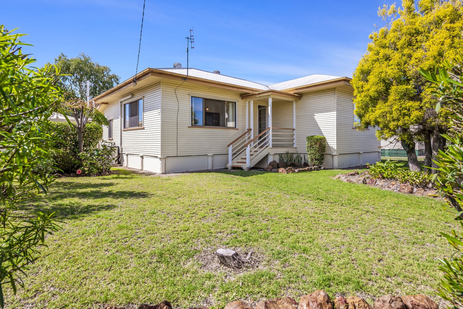 2 Briggs Street, Pittsworth QLD 4356, Image 1