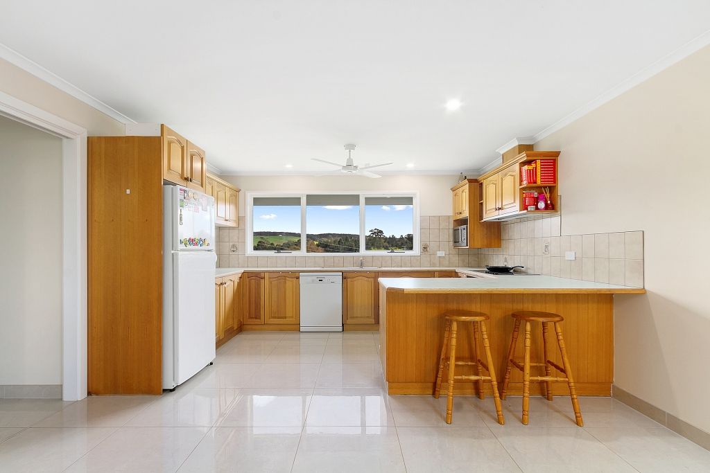 10 Budgeree Road, Boolarra VIC 3870, Image 2