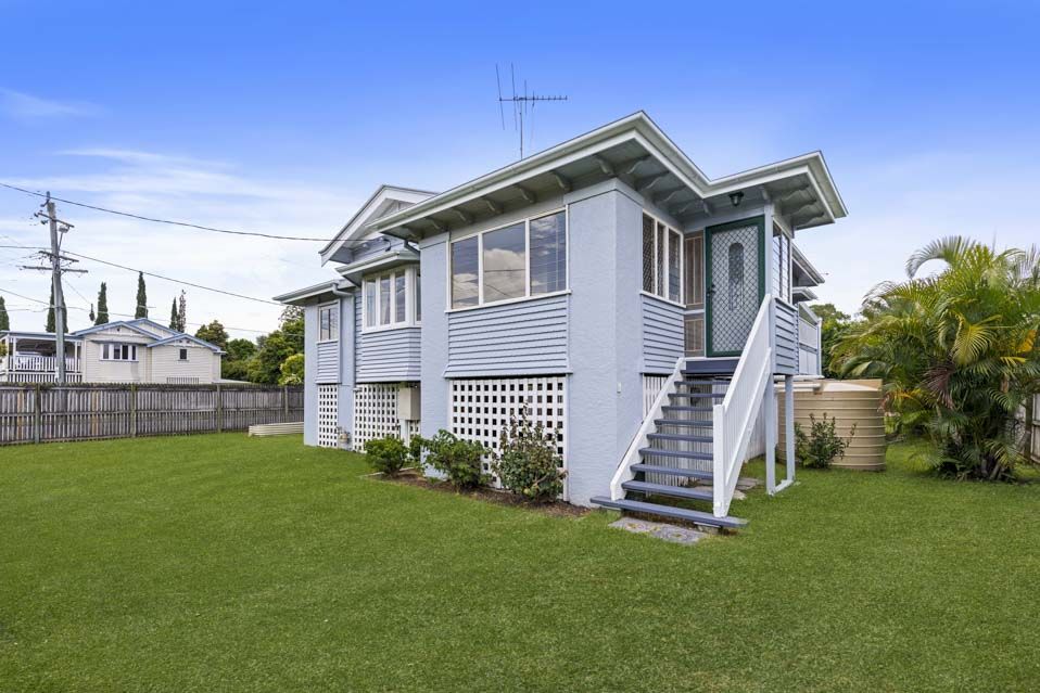 2 bedrooms House in 82 Nelson Street KALINGA QLD, 4030
