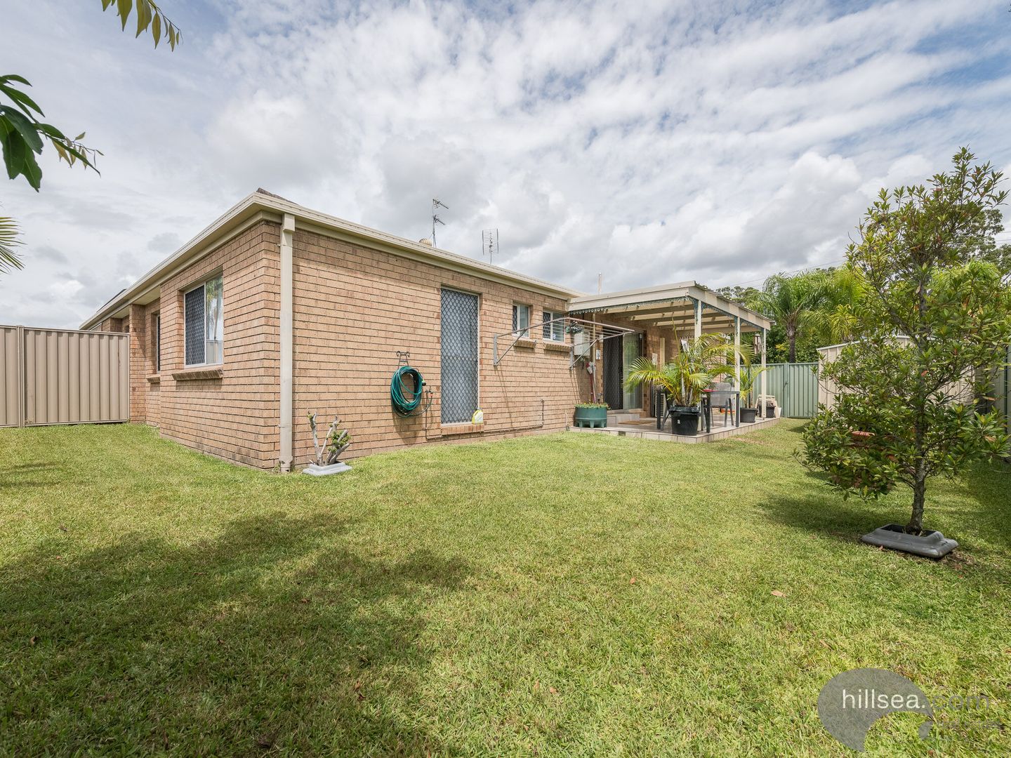 2/25 Brown Street, Labrador QLD 4215, Image 2