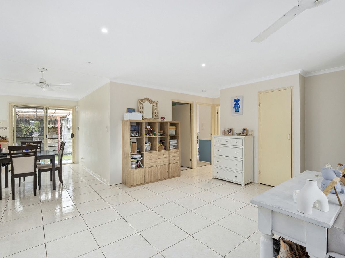 10/5 Keats Place, Nerang QLD 4211, Image 2