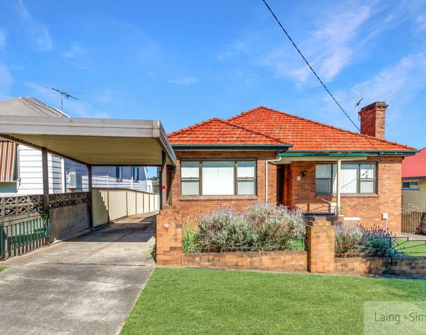 8 Villa Road, Waratah West NSW 2298