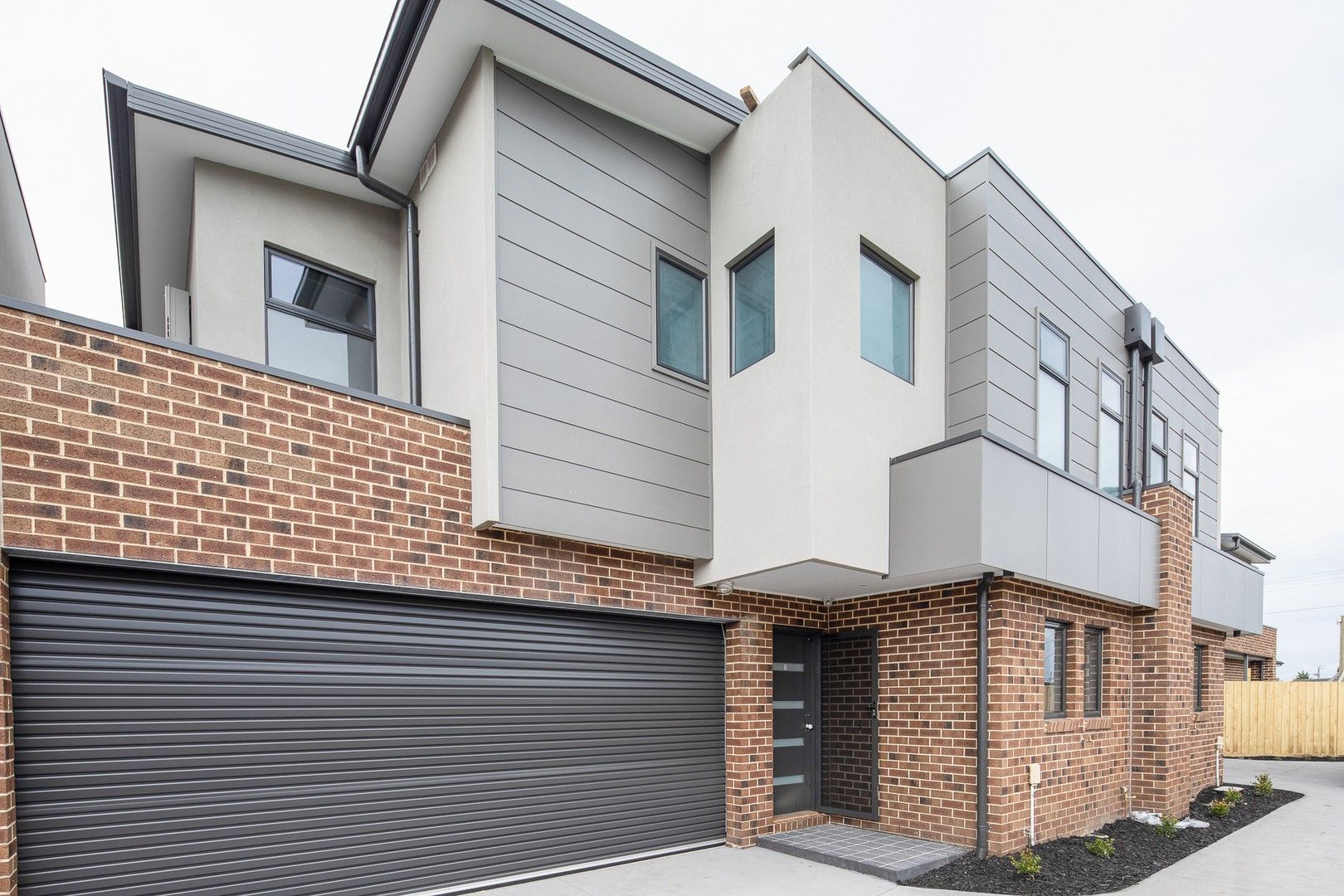 3 bedrooms Townhouse in 3/142 Cuthbert Street BROADMEADOWS VIC, 3047