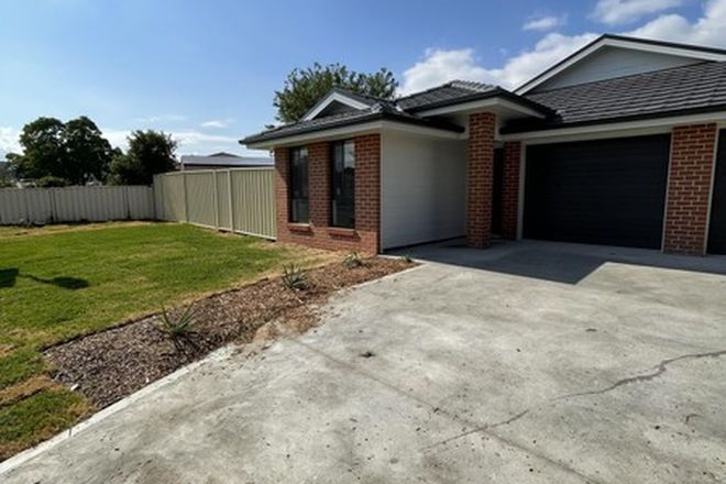 Picture of 1/4 Flemming Crescent, WEST TAMWORTH NSW 2340