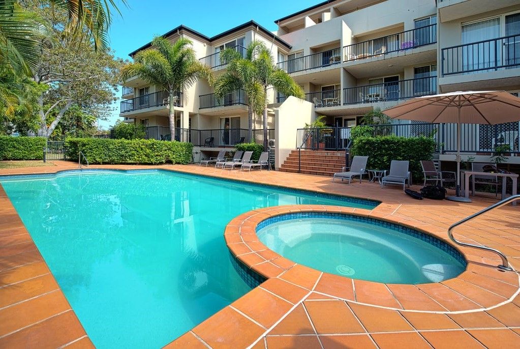 2 bedrooms Apartment / Unit / Flat in 1/3 Sunset Boulevard SURFERS PARADISE QLD, 4217