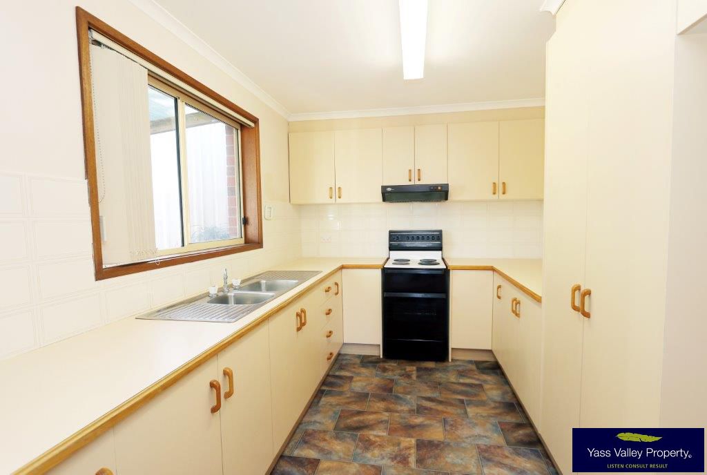 11/1 Mount Street, Yass NSW 2582, Image 1