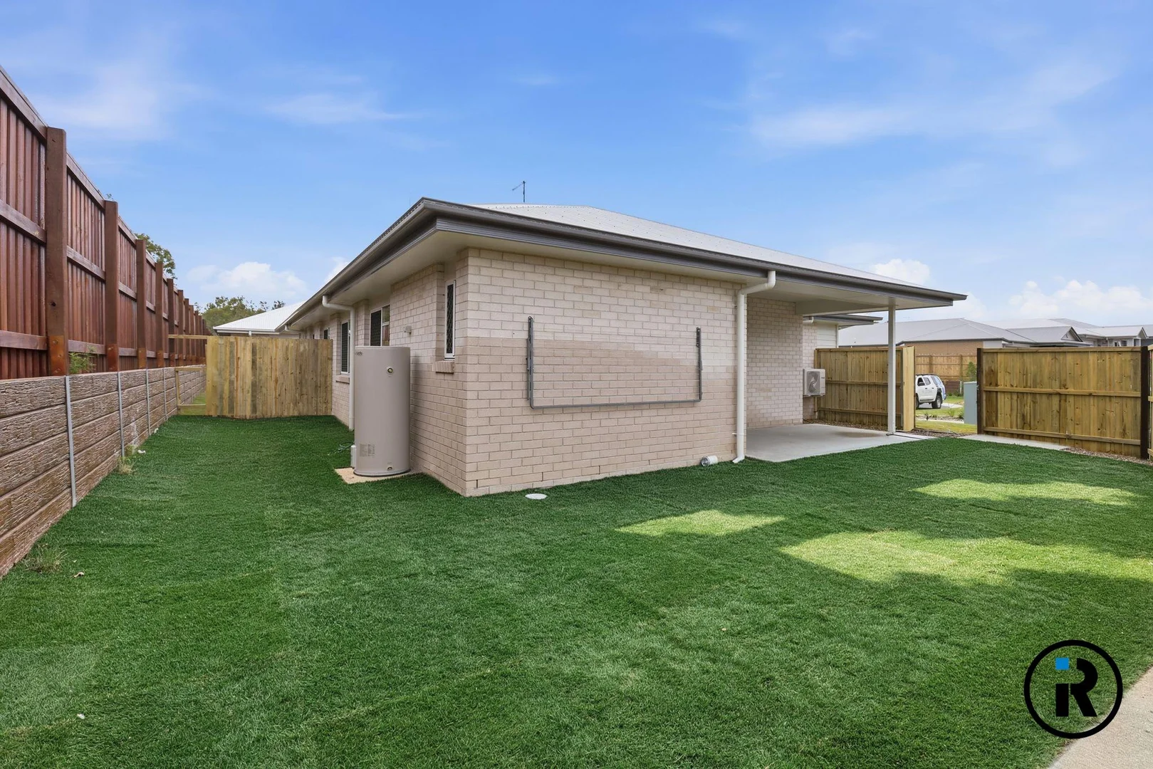 Additional image 17 of 1/11 Grace Close, White Rock QLD 4306