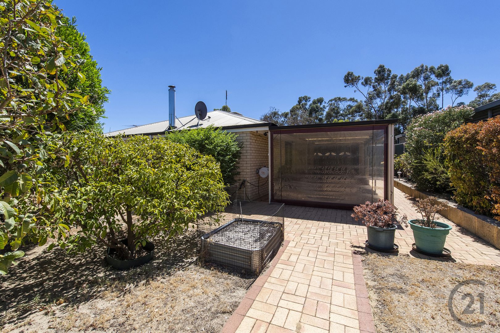 5 Chiltern Avenue, Brookdale WA 6112 House For Rent Domain