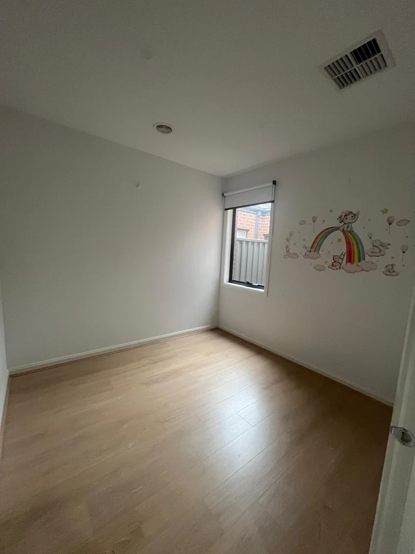 Additional image 8 of 49 Watercarter crescent, Wollert VIC 3750