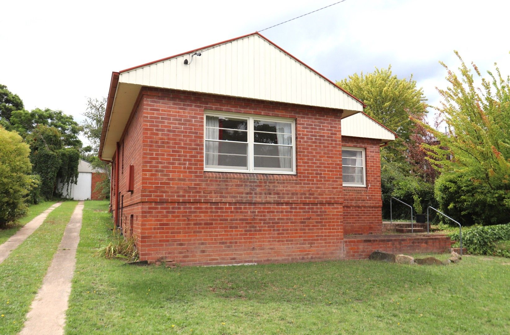 213 Stewart Street, Bathurst NSW 2795, Image 0