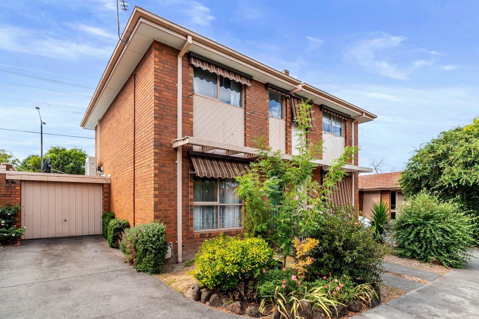 2 bedrooms House in 3/300 Dorset Road CROYDON VIC, 3136