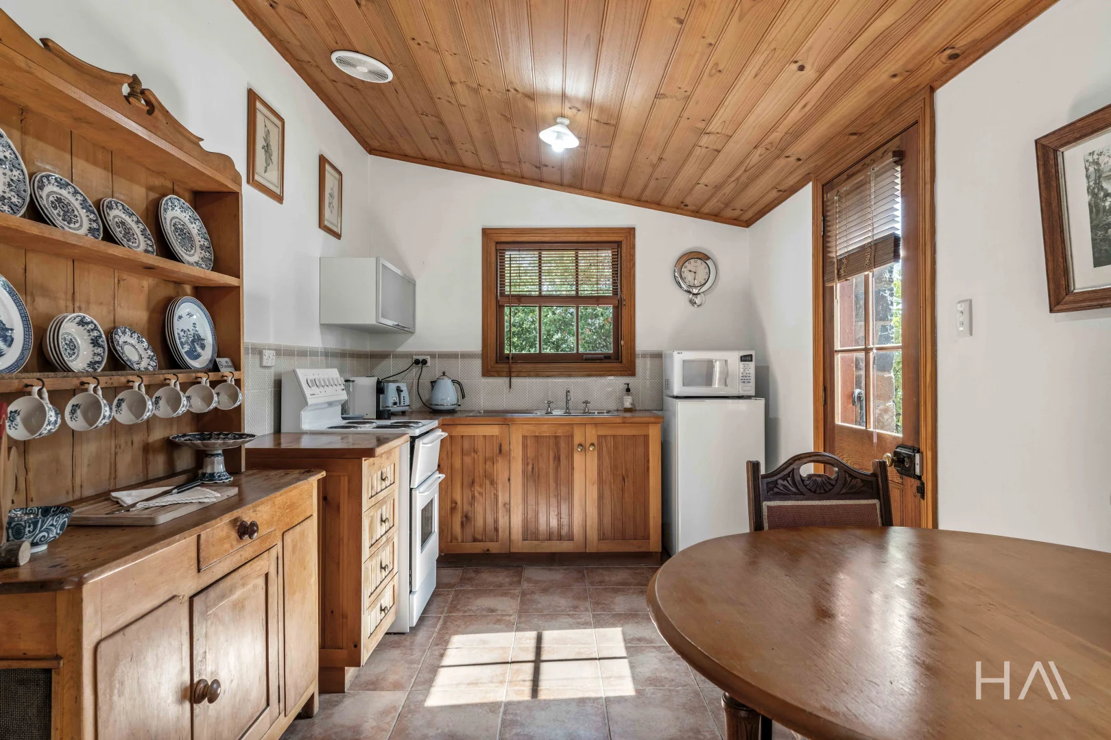 Additional image 20 of 13182 Tasman Highway, Swansea TAS 7190