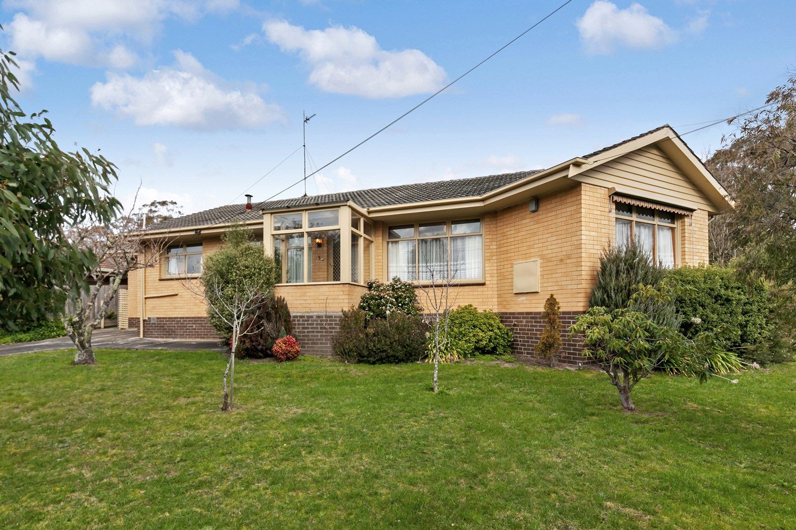 5 Shire Avenue, Mount Helen VIC 3350, Image 0