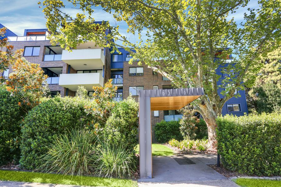 3 bedrooms Apartment / Unit / Flat in 2 165-167 Rosedale Road, St Ives, NSW 2075 ST IVES NSW, 2075