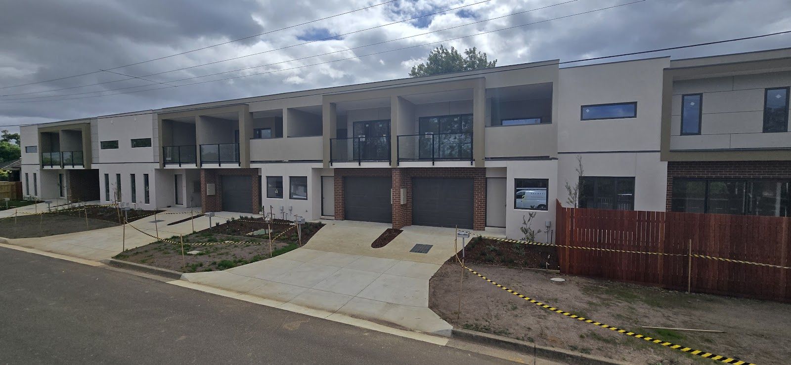 3 bedrooms Townhouse in 2A - 2C - 2E Central Avenue BORONIA VIC, 3155