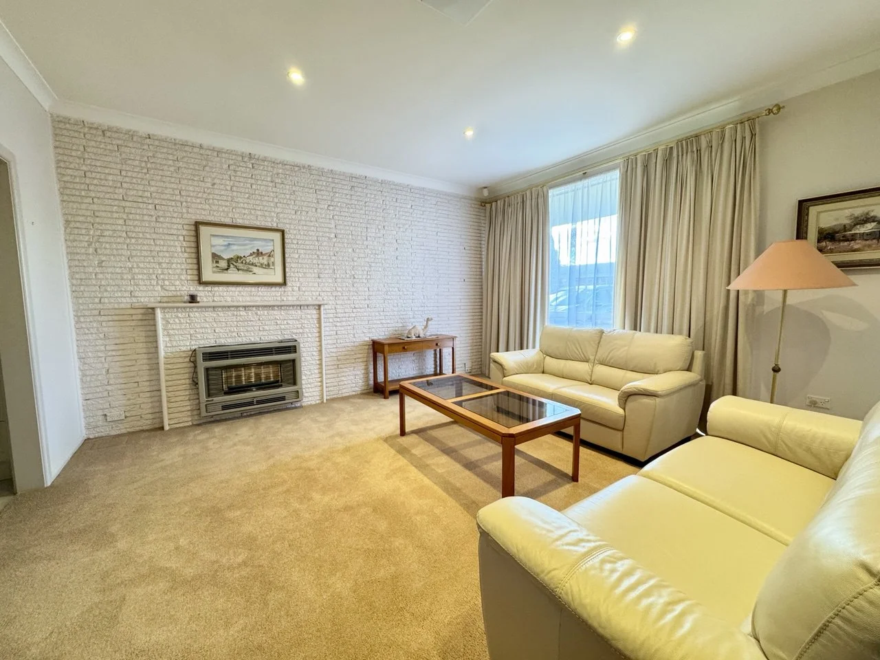 Additional image 3 of 11 Downes Crescent, Parkes NSW 2870