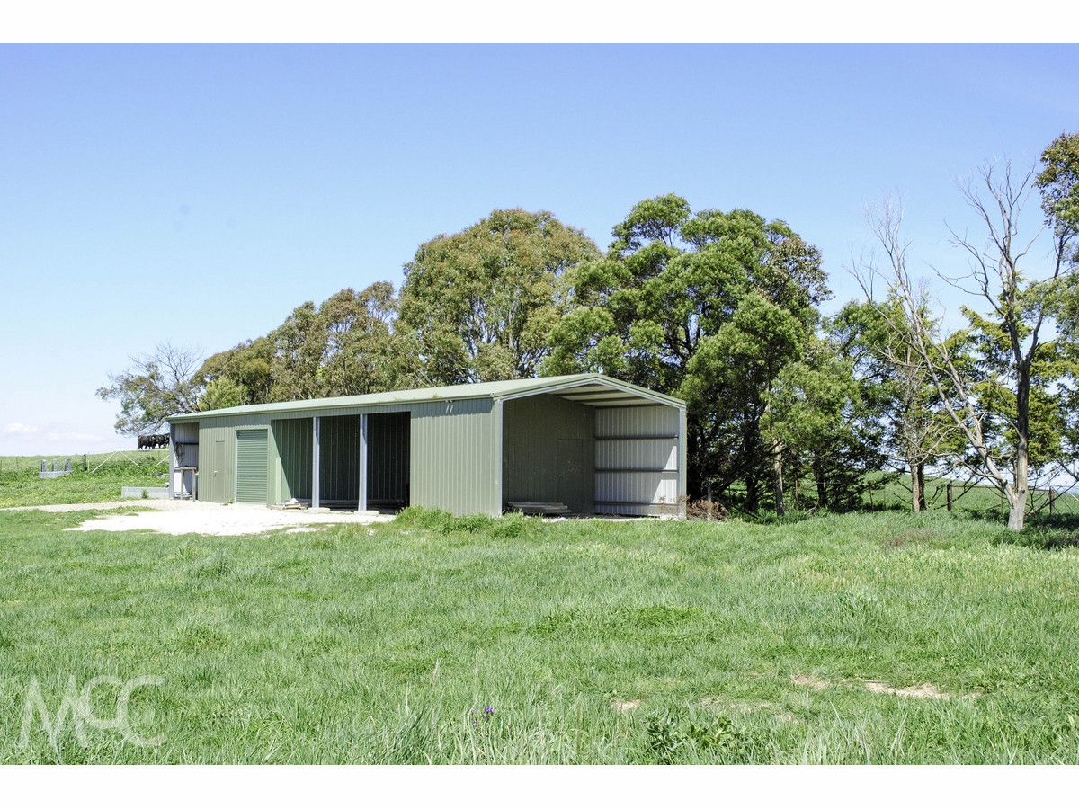 'Limestone Ridge' 8 Limestone Lane, Blayney NSW 2799, Image 2